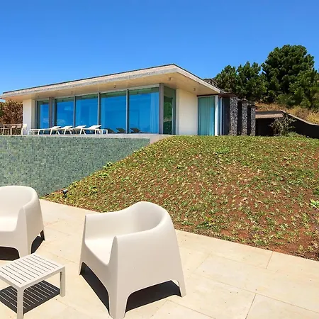 Villa Gardens