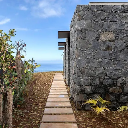 Villa Gardens *